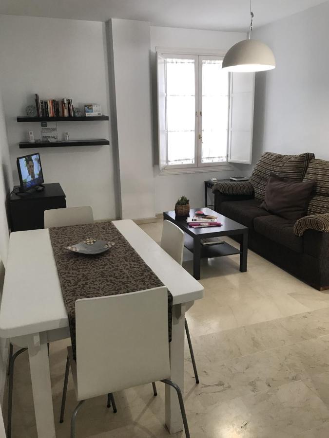 Conde De Ibarra Apartman Sevilla Kültér fotó