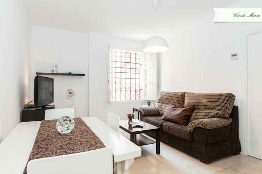 Conde De Ibarra Apartman Sevilla Kültér fotó
